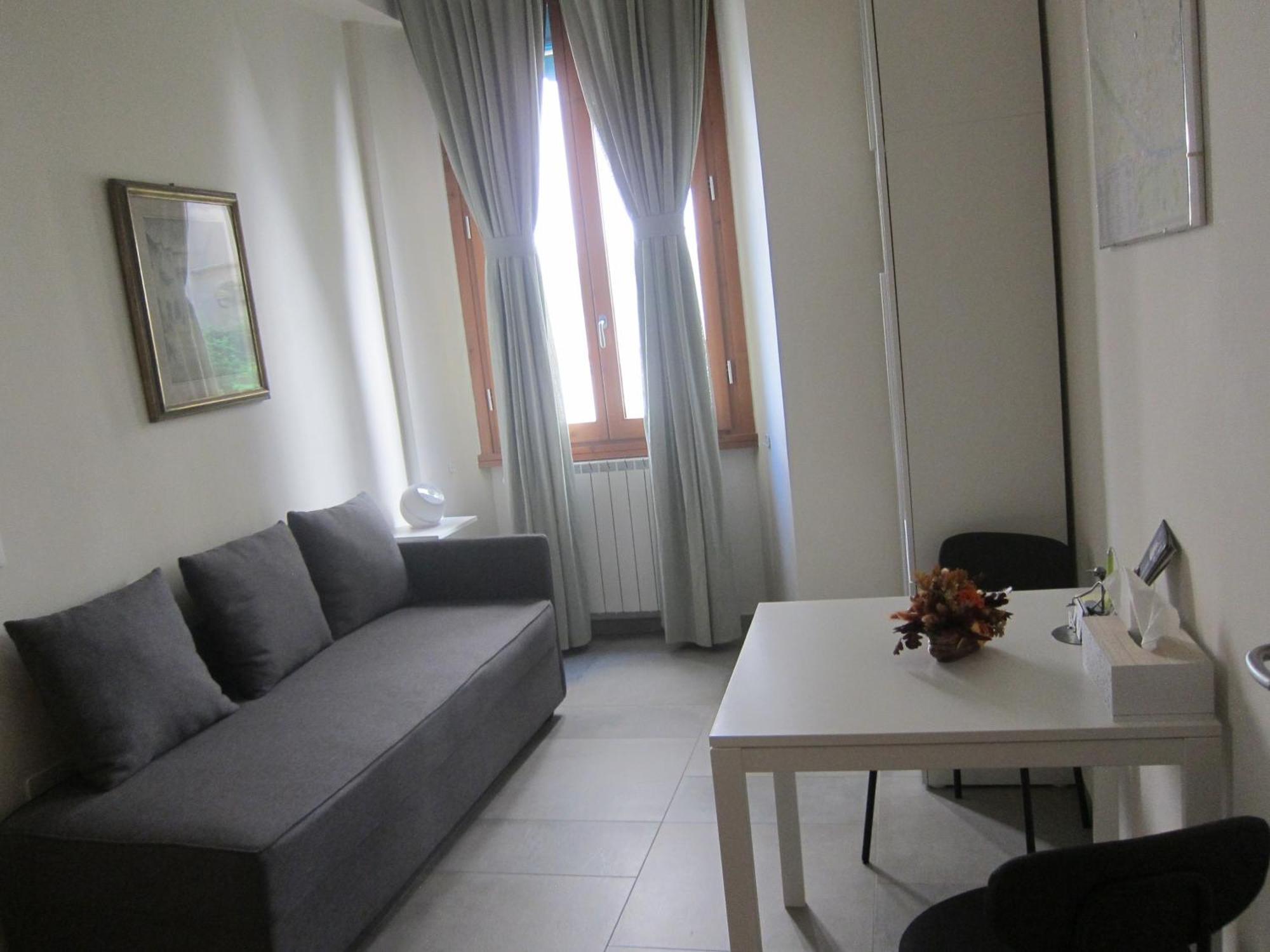 A Casa Di Enrico E Luzme Bed & Breakfast ฟลอเรนซ์ ภายนอก รูปภาพ