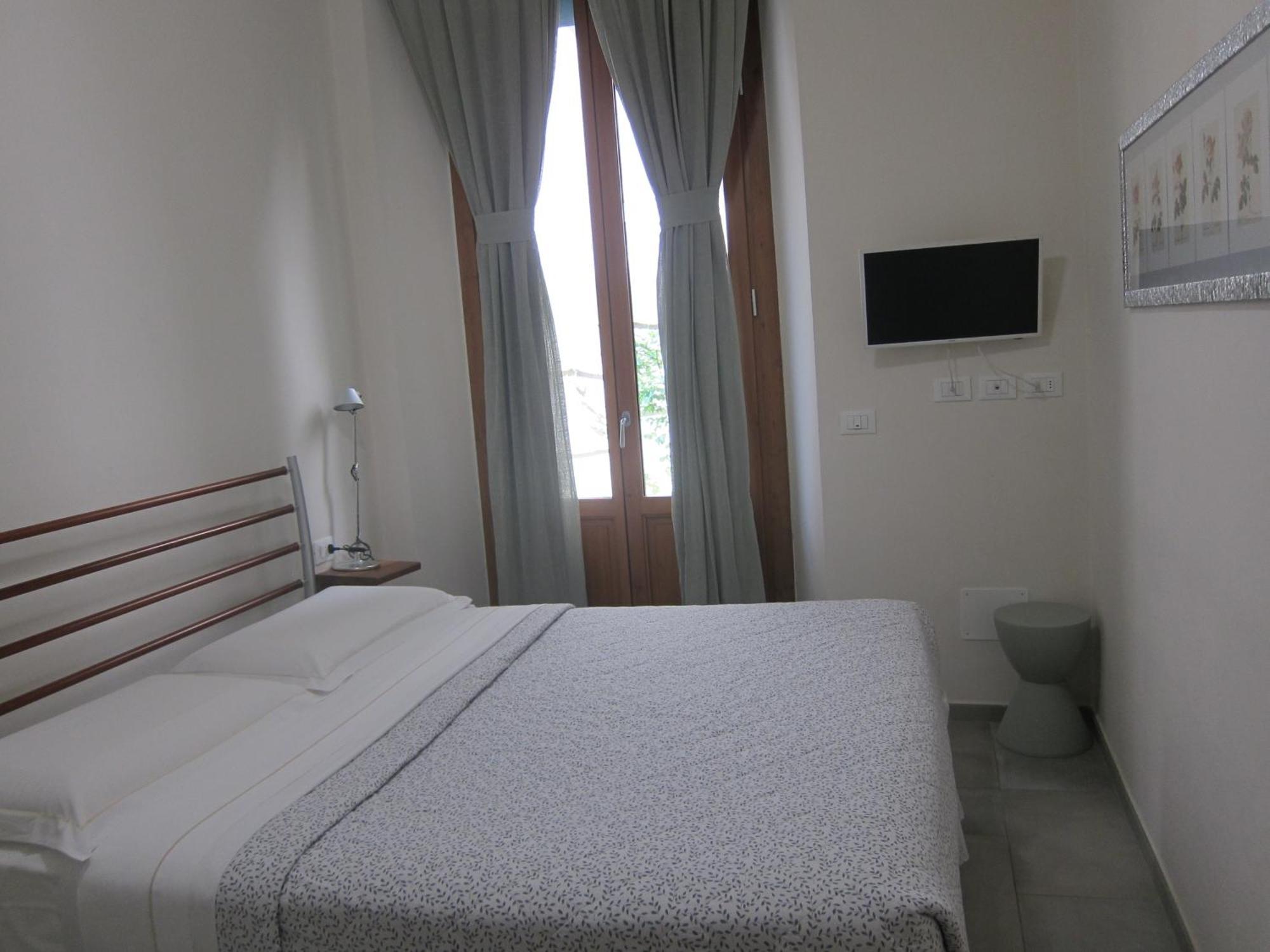 A Casa Di Enrico E Luzme Bed & Breakfast ฟลอเรนซ์ ภายนอก รูปภาพ